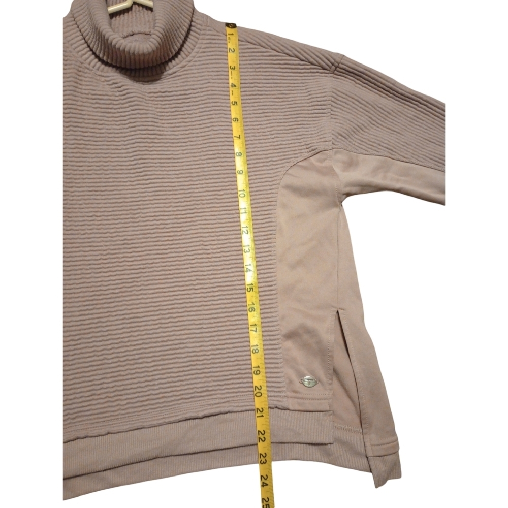 Tahari Sport Turtleneck Ribbed Sweater Mauve Thumbholes Athleisure Streetwear M - Picture 12 of 12